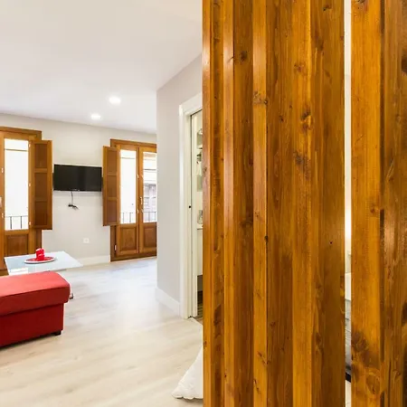 Casa Cuesta Gomerez 아파트 *
