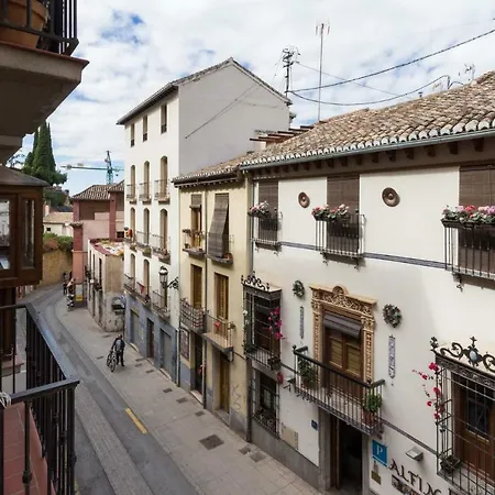 아파트 Casa Cuesta Gomerez *
